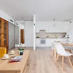 Bright Podgorze Cracow By Renters Appartamento Cracovia