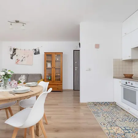 アパート Bright Podgorze Cracow By Renters クラクフ