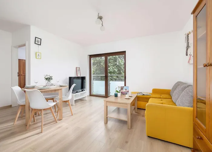 Apartment Bright Podgorze Cracow By Renters