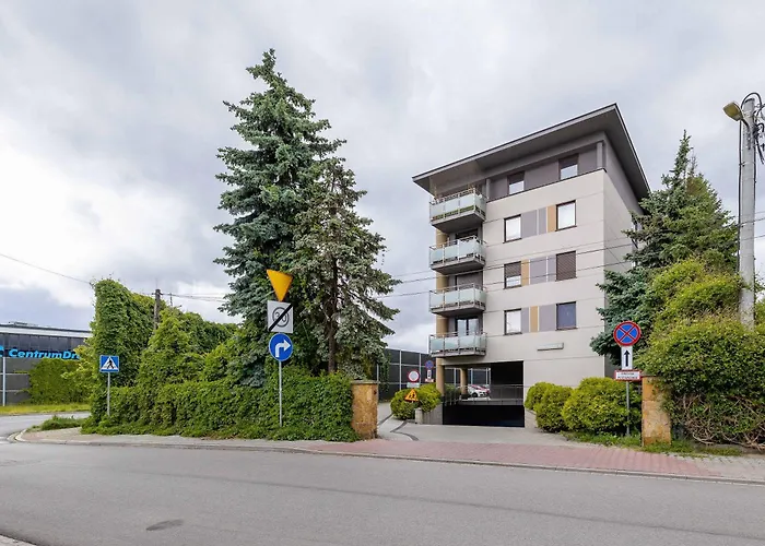 Bright Podgorze Cracow By Renters Apartment *